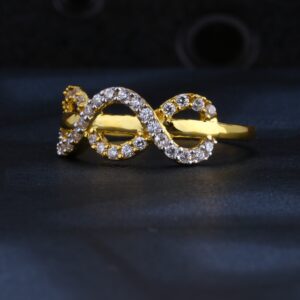 22CT Ladies Gold Fancy CZ Ring LR1328