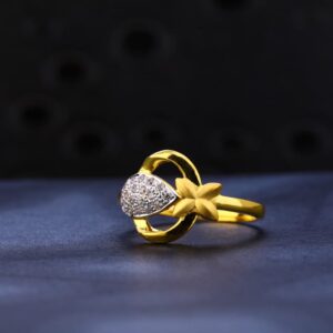 916 Gold CZ Hallmark Ladies Classic Ring LR1280