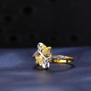 916 Gold CZ Ladies Fancy Ring LR1276