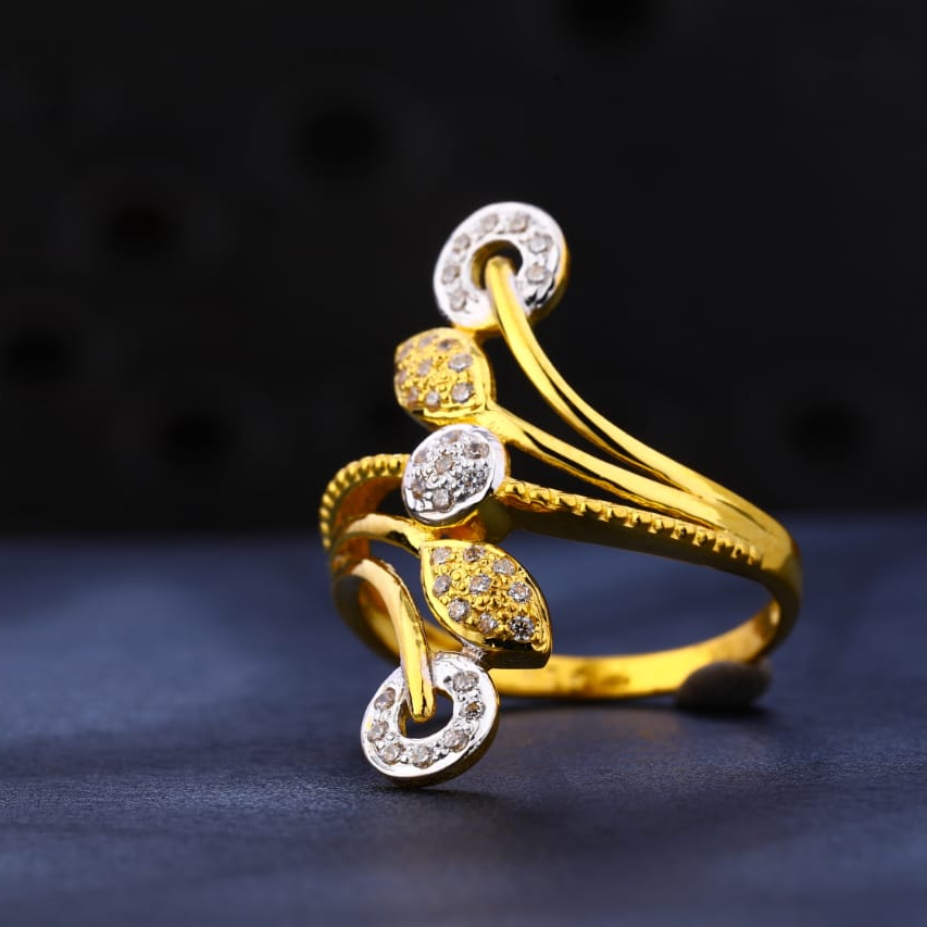 916 Gold Ladies Exclusive Ring LR1269