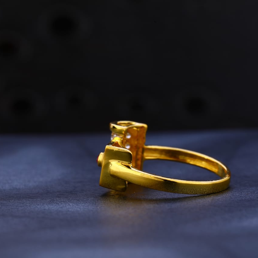 916 Gold Ladies Classic Ring LR1266 - Image 2