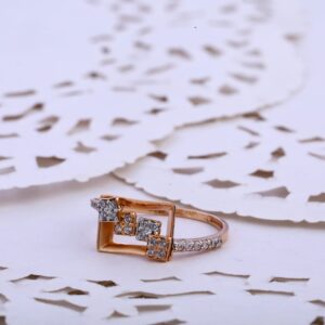750 Rose Gold Ladies Gorgeous Ring RLR808