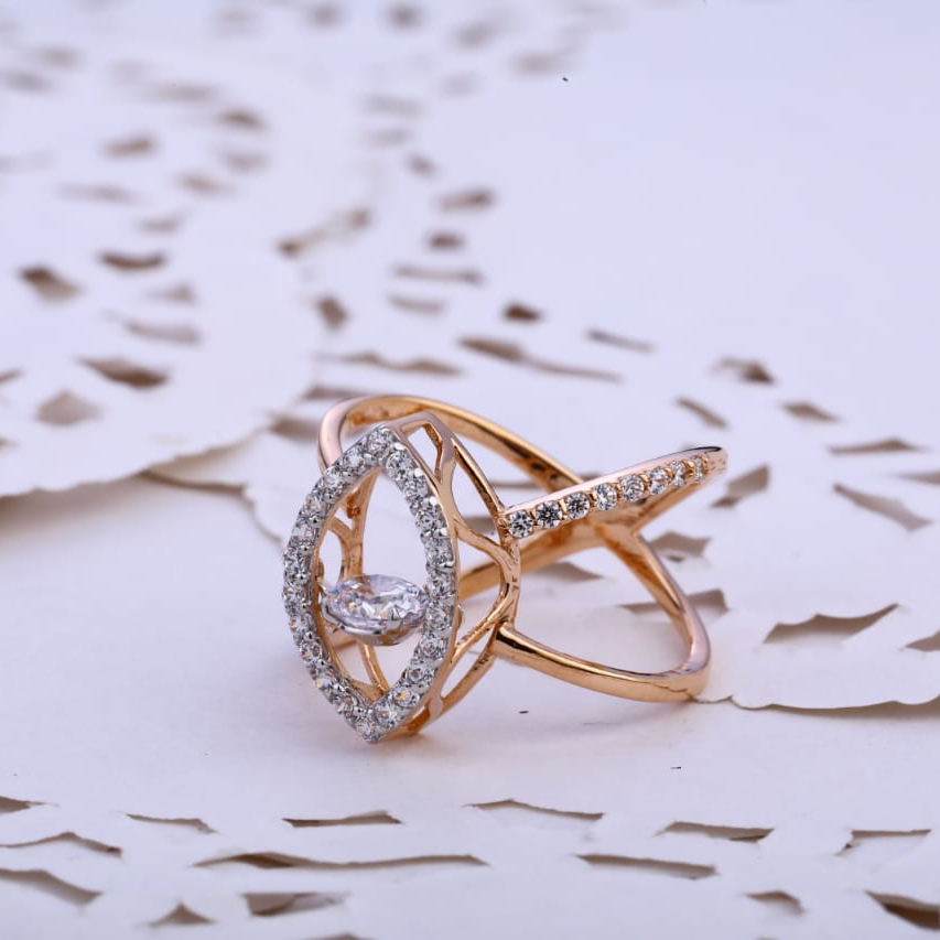 750 Rose Gold Ladies Designer Ring RLR802