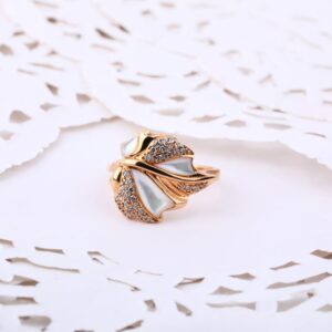 18KT Rose Gold Designer Ladies Ring RLR867