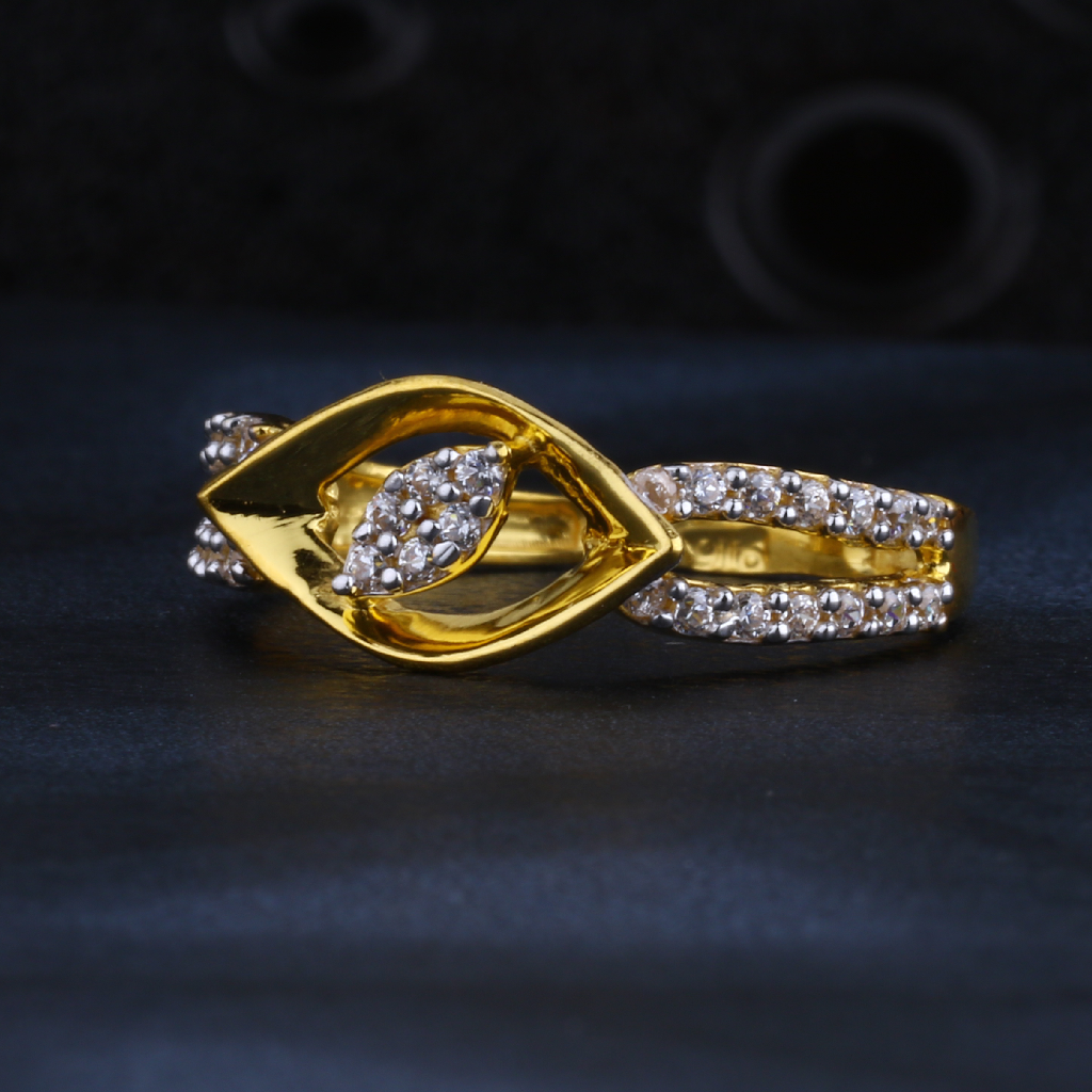 22KT CZ Gold Designer Ladies Ring LR1425