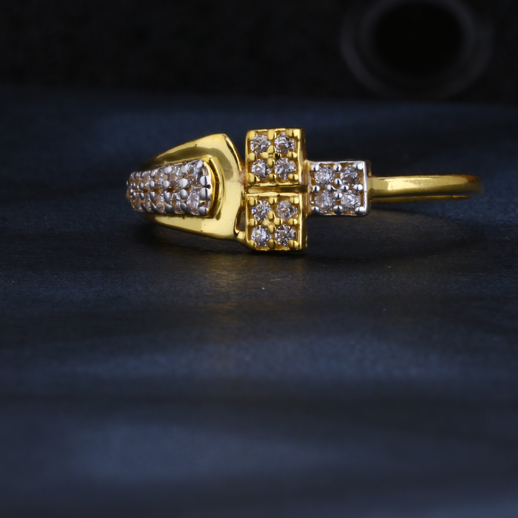 22KT Gold CZ Fancy  Ladies Ring LR1412