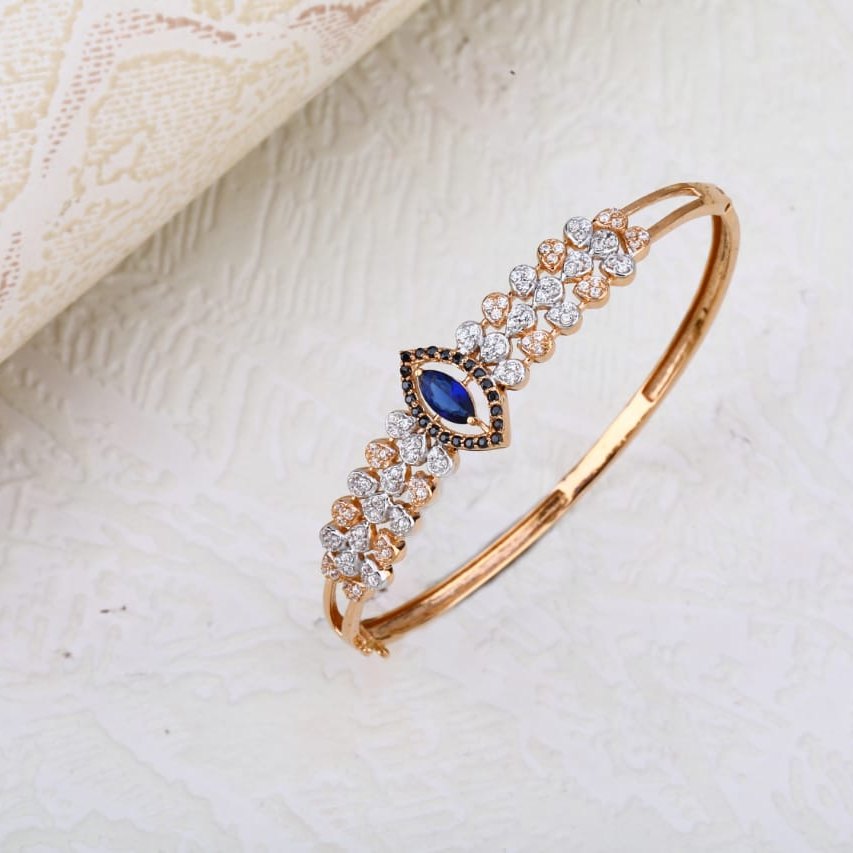 750 rose Gold Ladies Exclusive Kada Bracelet RLKB327