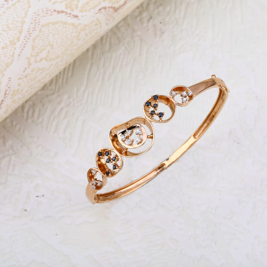 750 rose gold ladies delicate kada bracelet RLKB326