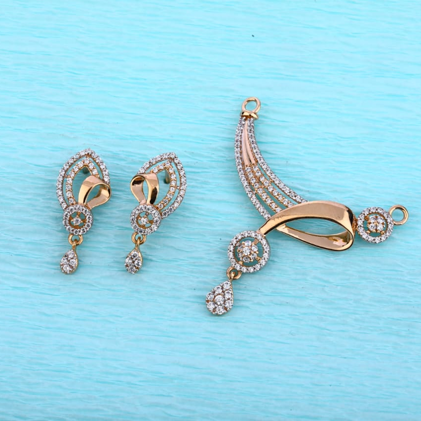 750 CZ Rose Gold Exclusive Mangalsutra Pendant RMPN131