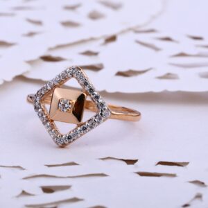18KT CZ  Rose Gold Gorgeous Ladies Ring RLR841