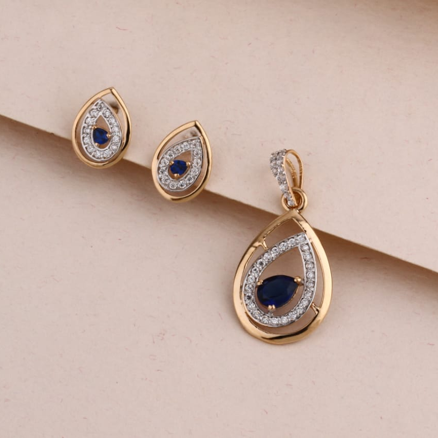 18KT Rose Gold Hallmark Stylish Ladies Pendant Set RPS208