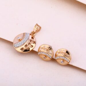 18KT Rose Gold Hallmark Fancy Ladies Pendant Set RPS177