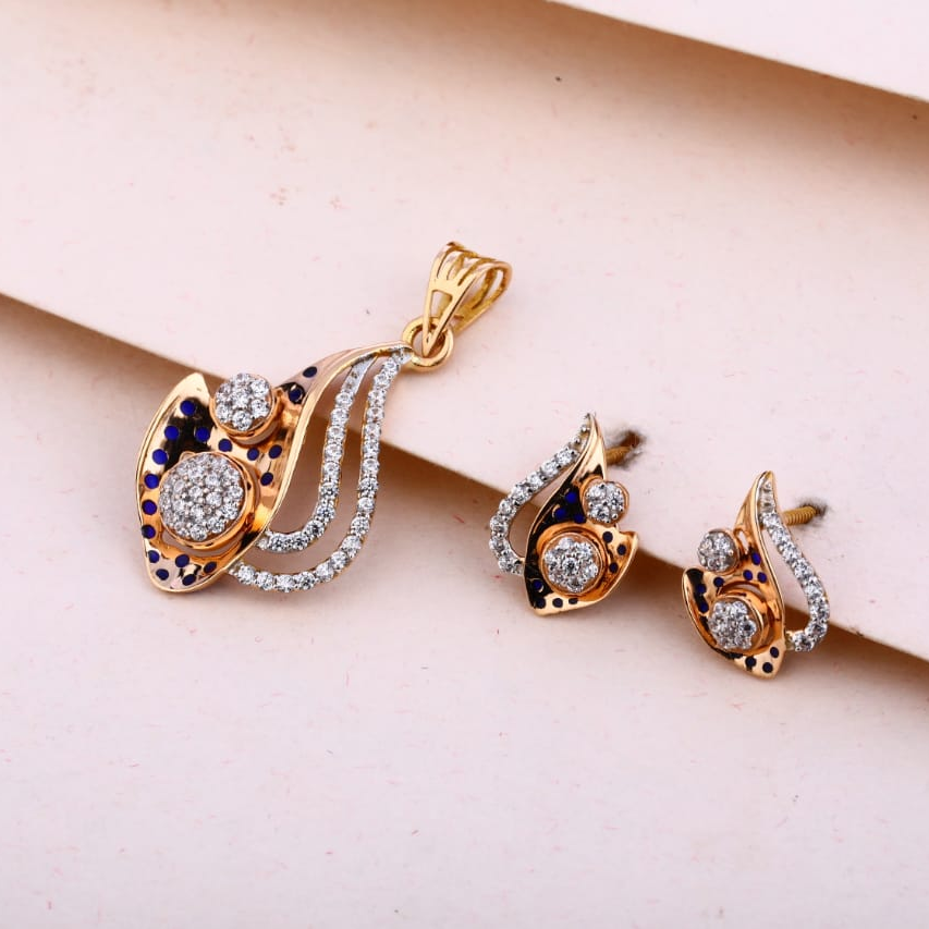 18KT Rose Gold Hallmark Classic Ladies Pendant Set RPS181