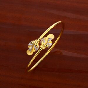 18CT CZ Women's Exclusive Hallmark  Kada Bracelet LKB182