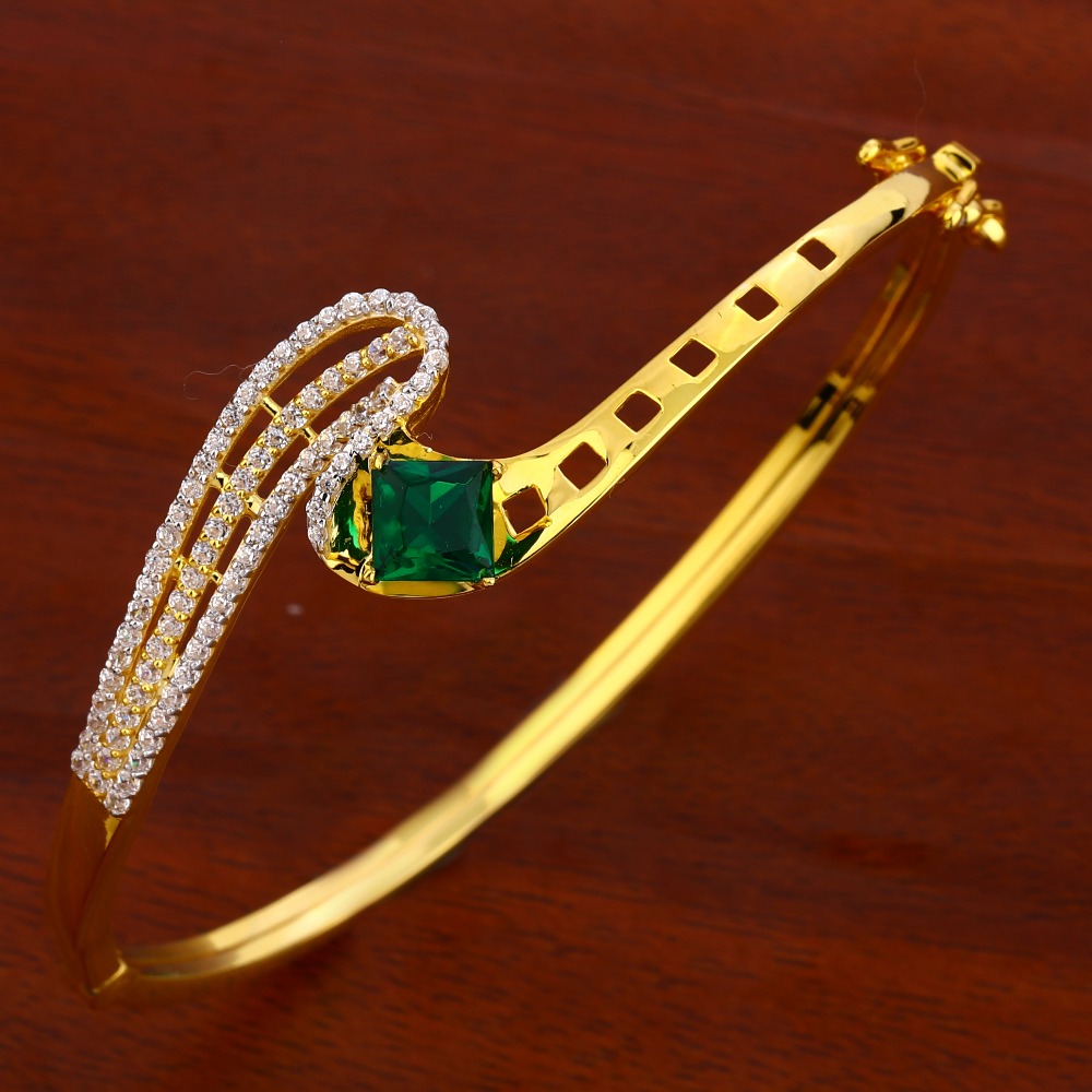 18KT Women's CZ  Gorgeous Gold Kada Bracelet LKB166