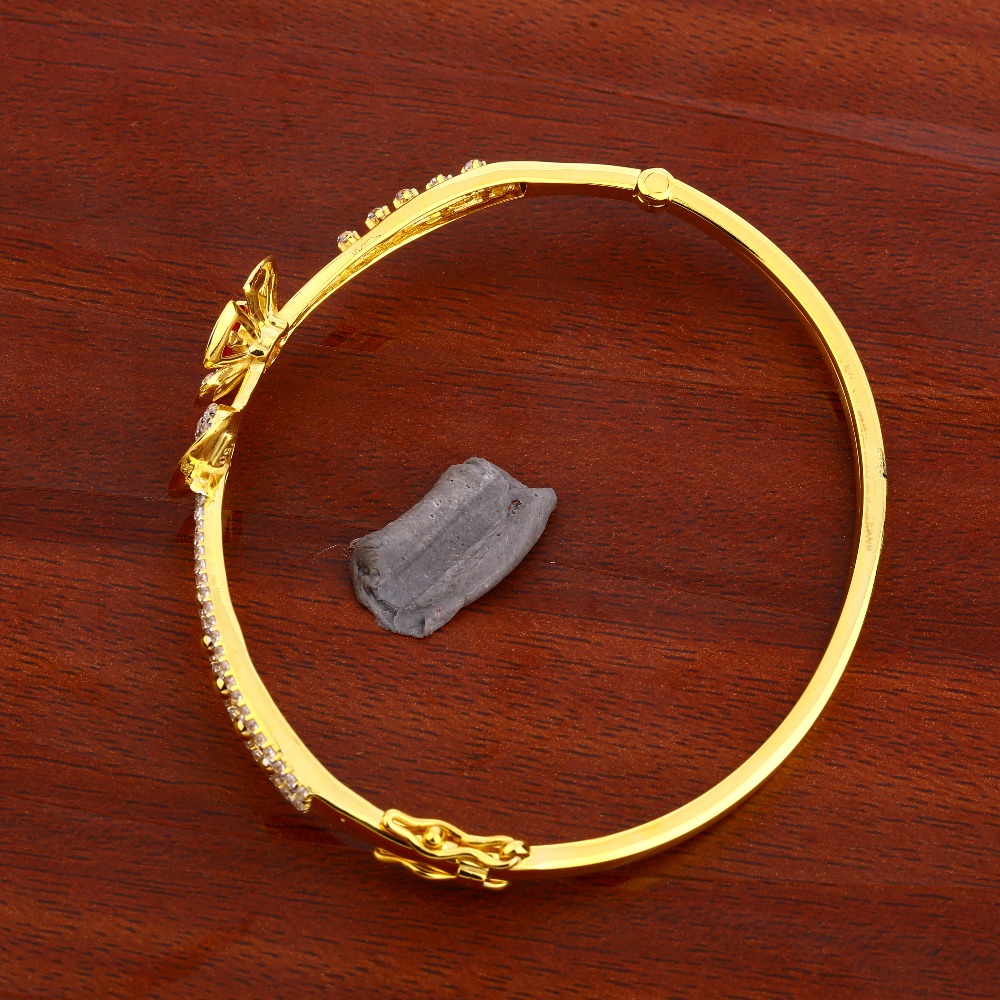 18KT Ladies Gold exclusive Hallmark Kada Bracelet LKB156 - Image 2