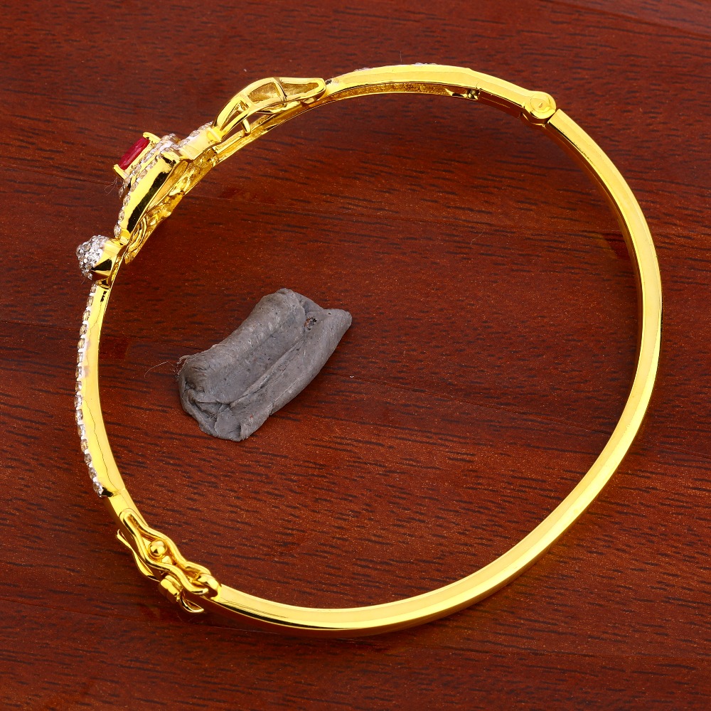 18KT Ladies Gold Delicate Hallmark Kada Bracelet LKB155 - Image 2