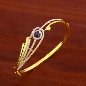 18KT Ladies Gold Designer Hallmark Kada Bracelet LKB154