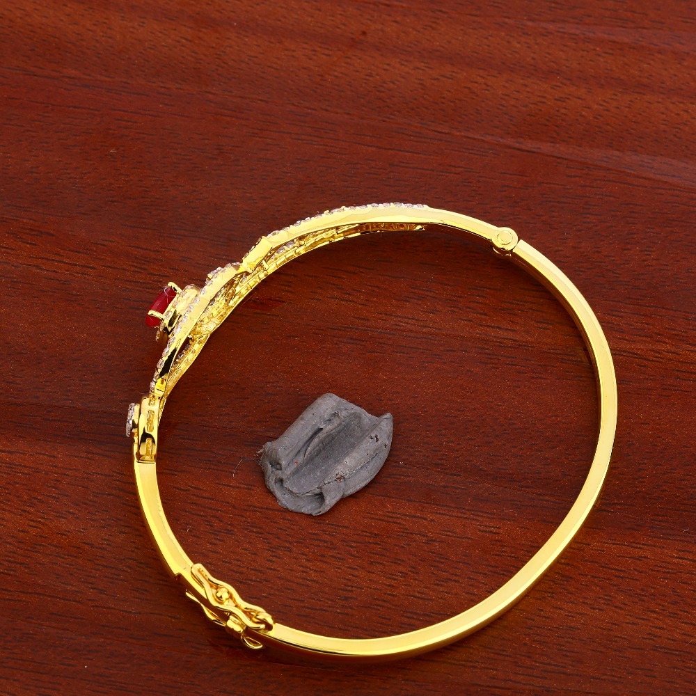 18KT Ladies Gold Gorgeous Kada Bracelet LKB149 - Image 2