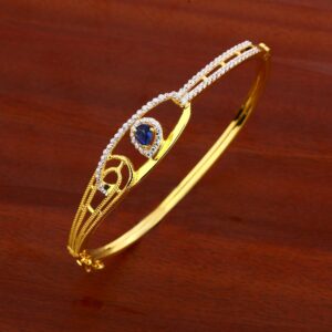 18KT Ladies Gold Fancy Kada Bracelet LKB150