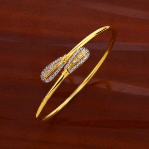 750 Gold Ladies Classic Kada Bracelet LKB174