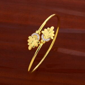 750 gold ladies kada bracelet lkb173