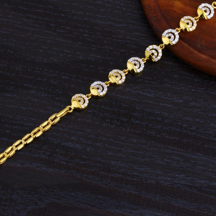 22KT Gold Ladies Stylish Bracelet LB439
