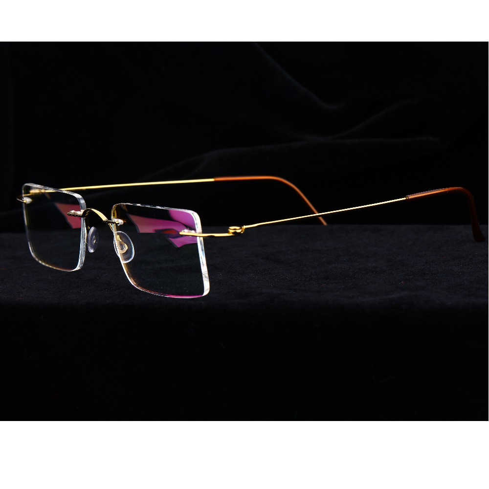 750 Gold  delicate mens spectacle s42