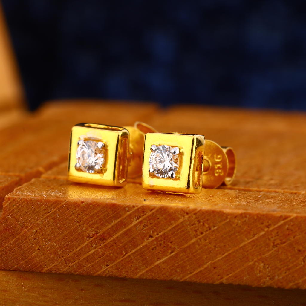 916 gold mens stylish earrings me 19