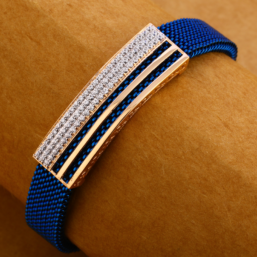 18KT Rose Gold  Gentlemens Stylish Leather Bracelet MLB220