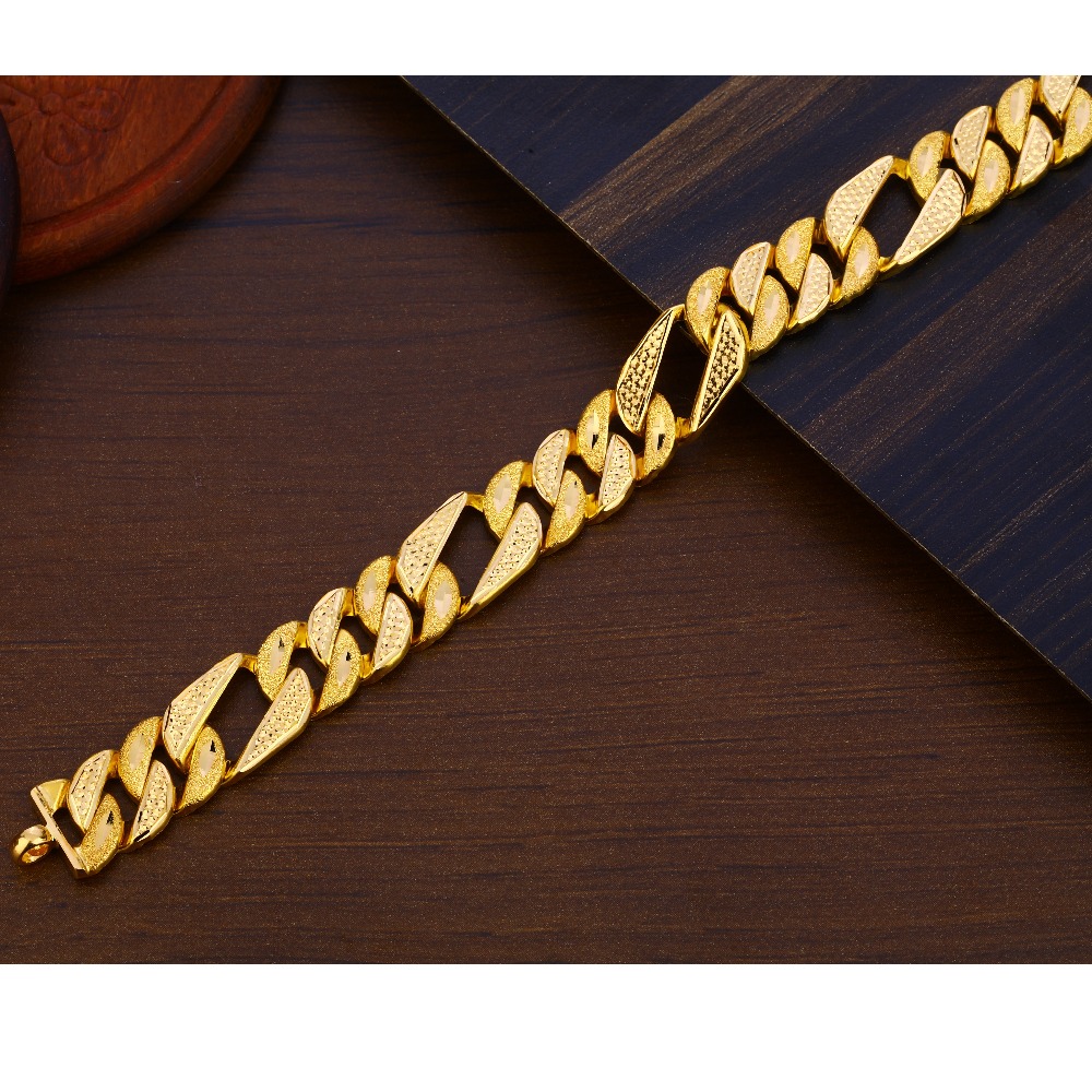 916 Gold Plain Designer Hallmark Men's Bracelet MPB283