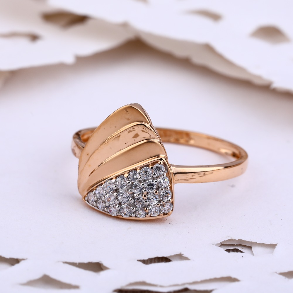 750 Rose Gold CZ stylish Women's Ring RLR592