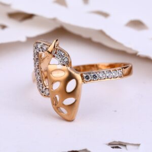 750 Rose Gold CZ fancy Women's Ring RLR590