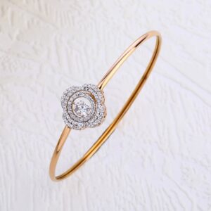 18KT Rose Gold fancy Ladies Bracelet  Kada RLKB316