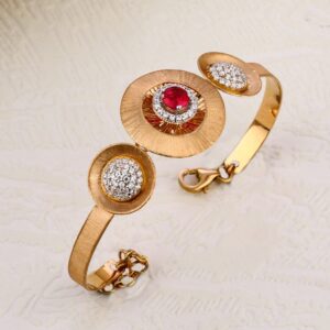 750 Rose Gold Designer Ladies Kada Bracelet RLKB273