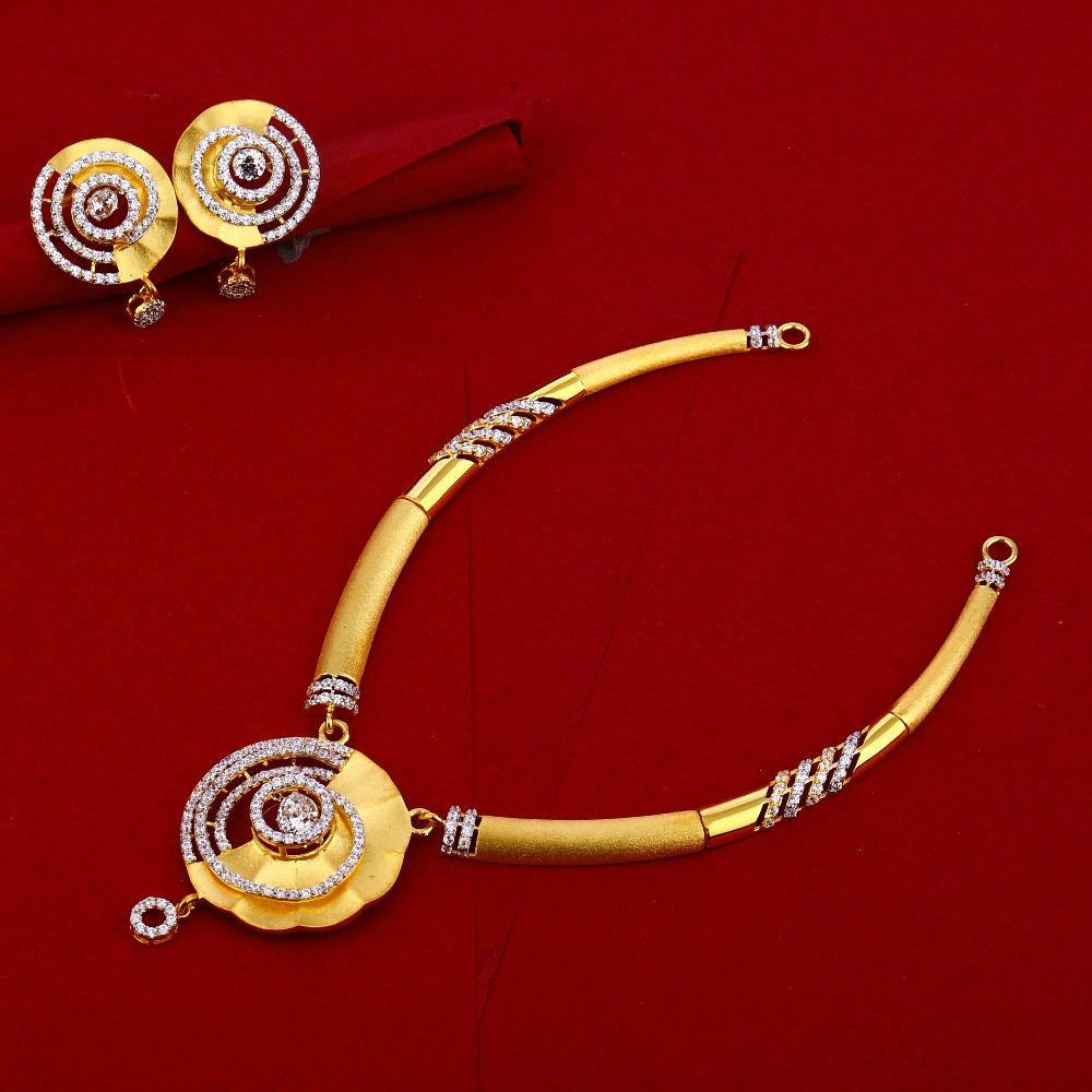 22CT Gold Hallmark Classic Necklace Set LN245