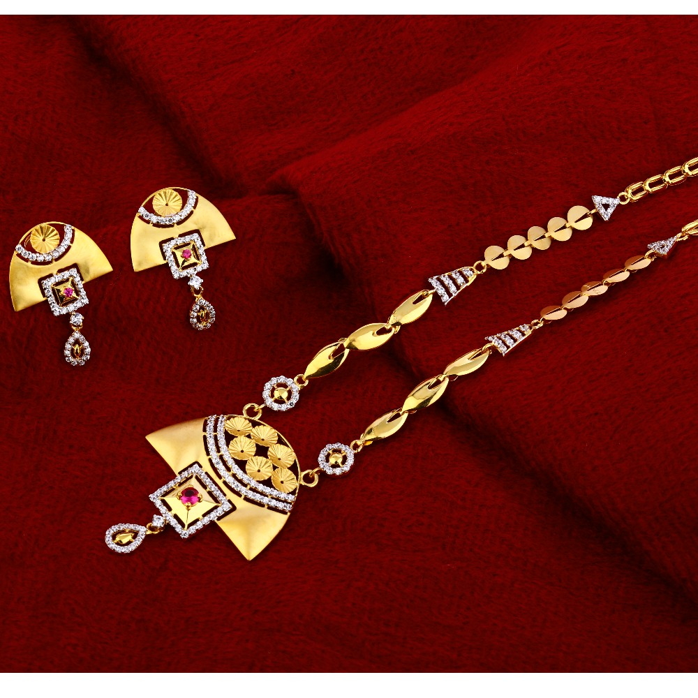 916 Gold  Hallmark stylish Chain Necklace CN232