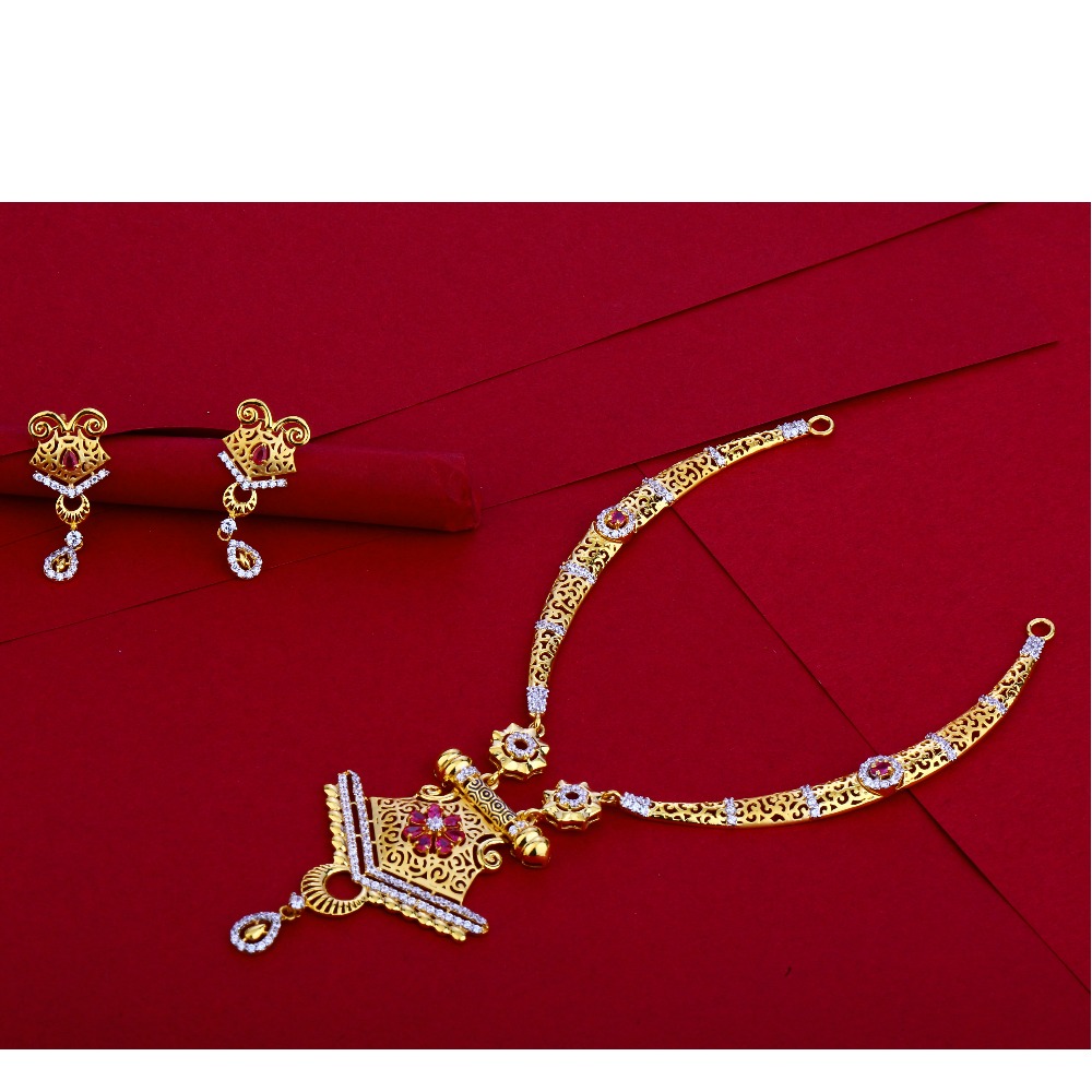 22KT Gold Gorgeous Women's Necklace Set LN42