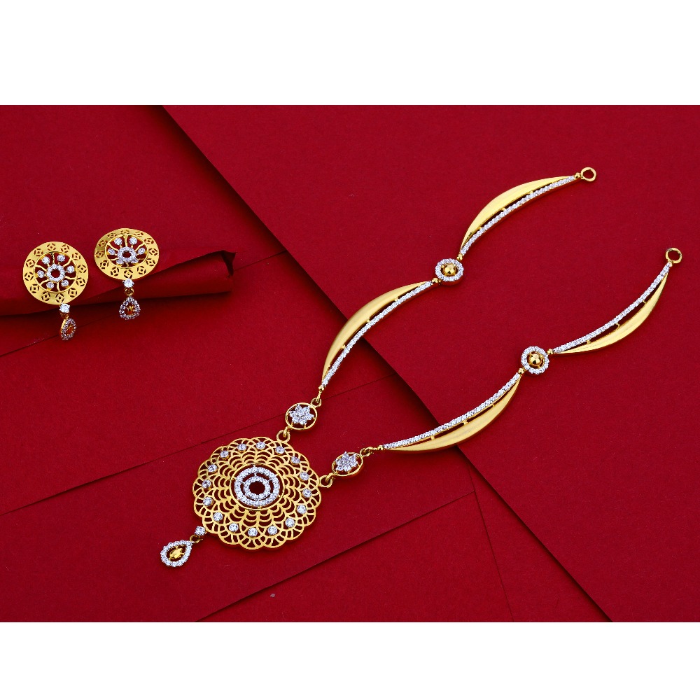 916  Gold CZ Delicate Ladies Necklace Set LN32
