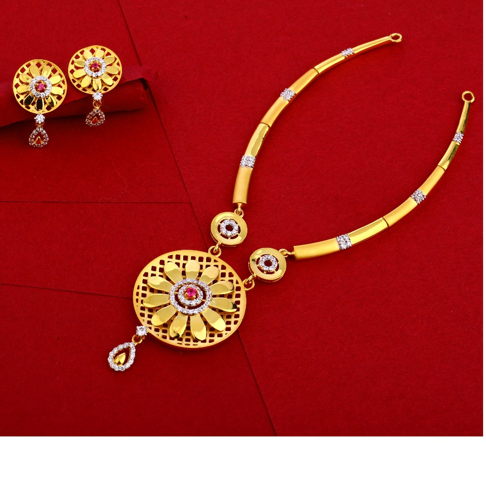 22KT Gold Women's Gorgeous Necklace Set LN180