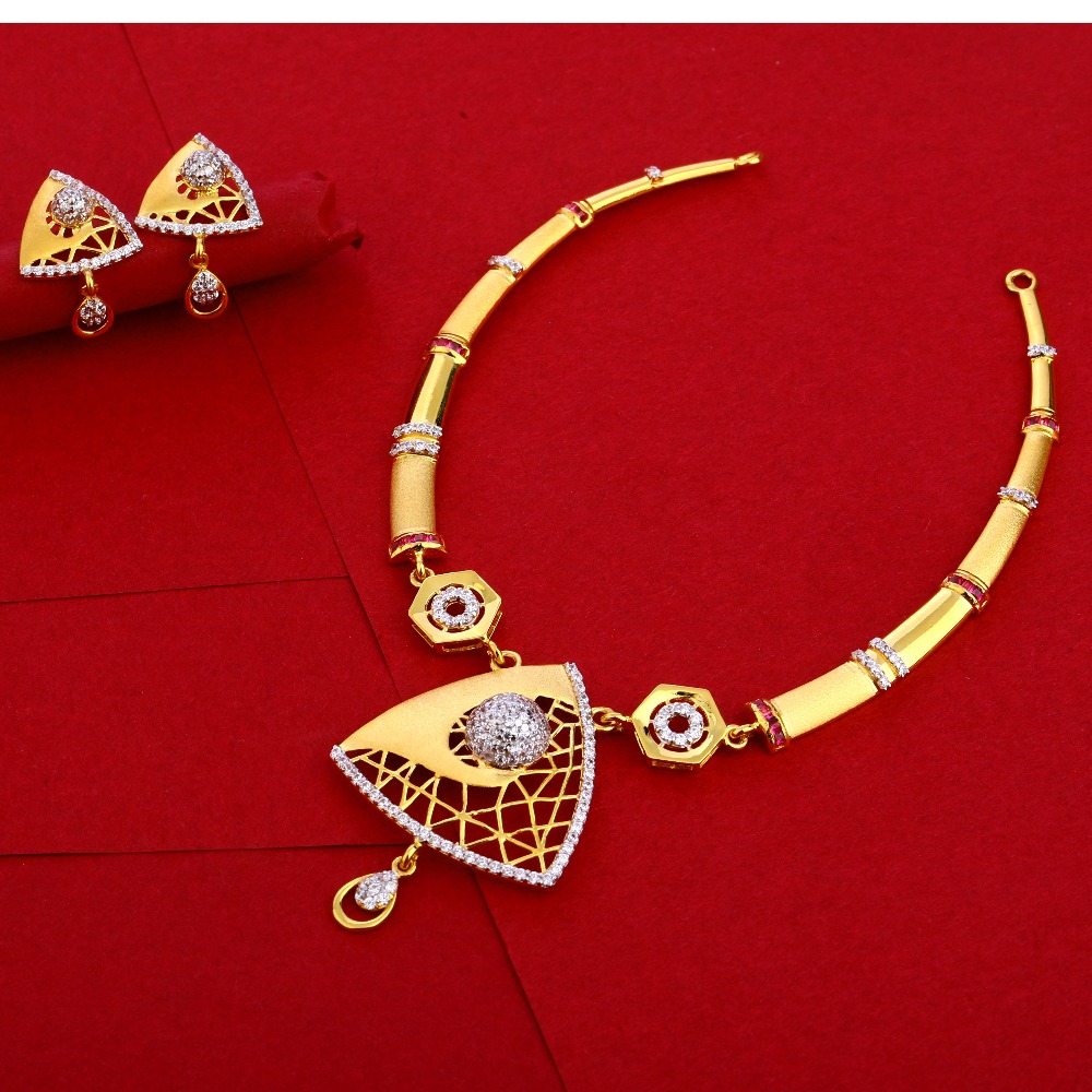 22KT Gold Women's Necklace Set LN174