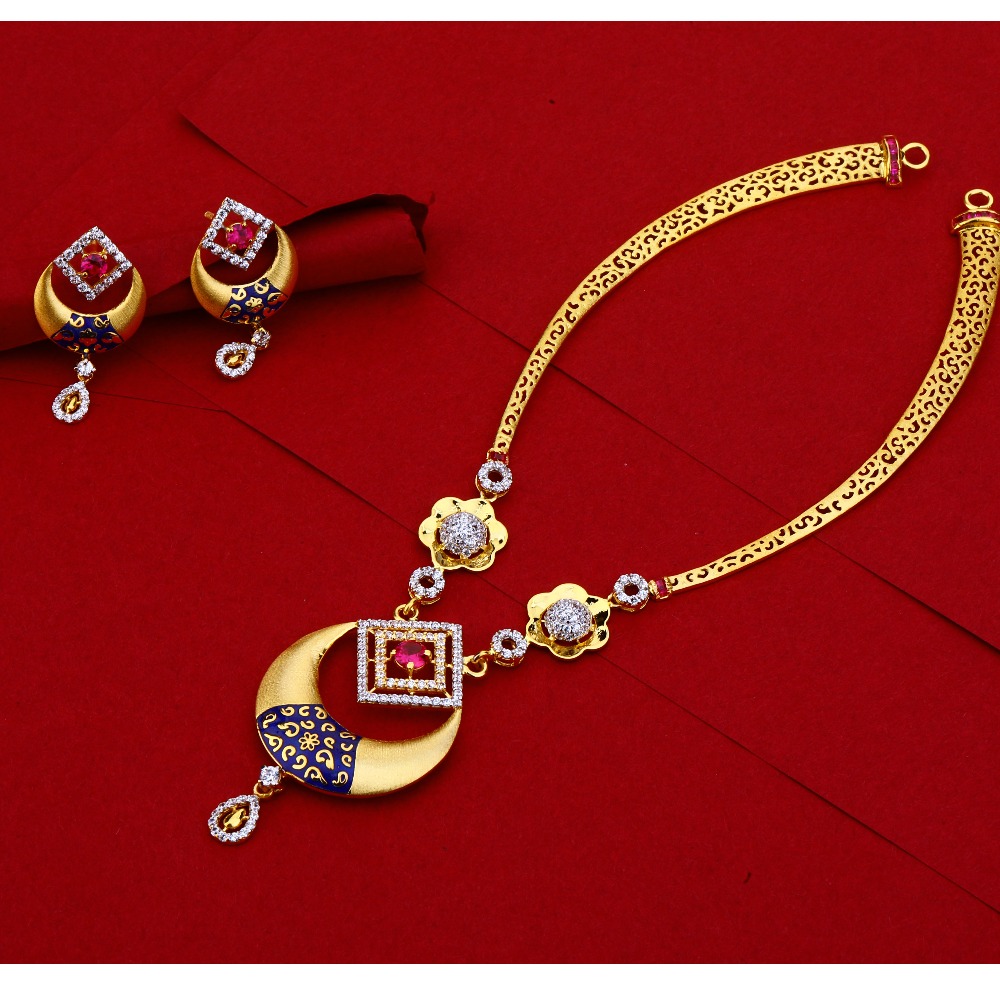 916 Gold Women's Delicate  Hallmark Necklace Set LN145