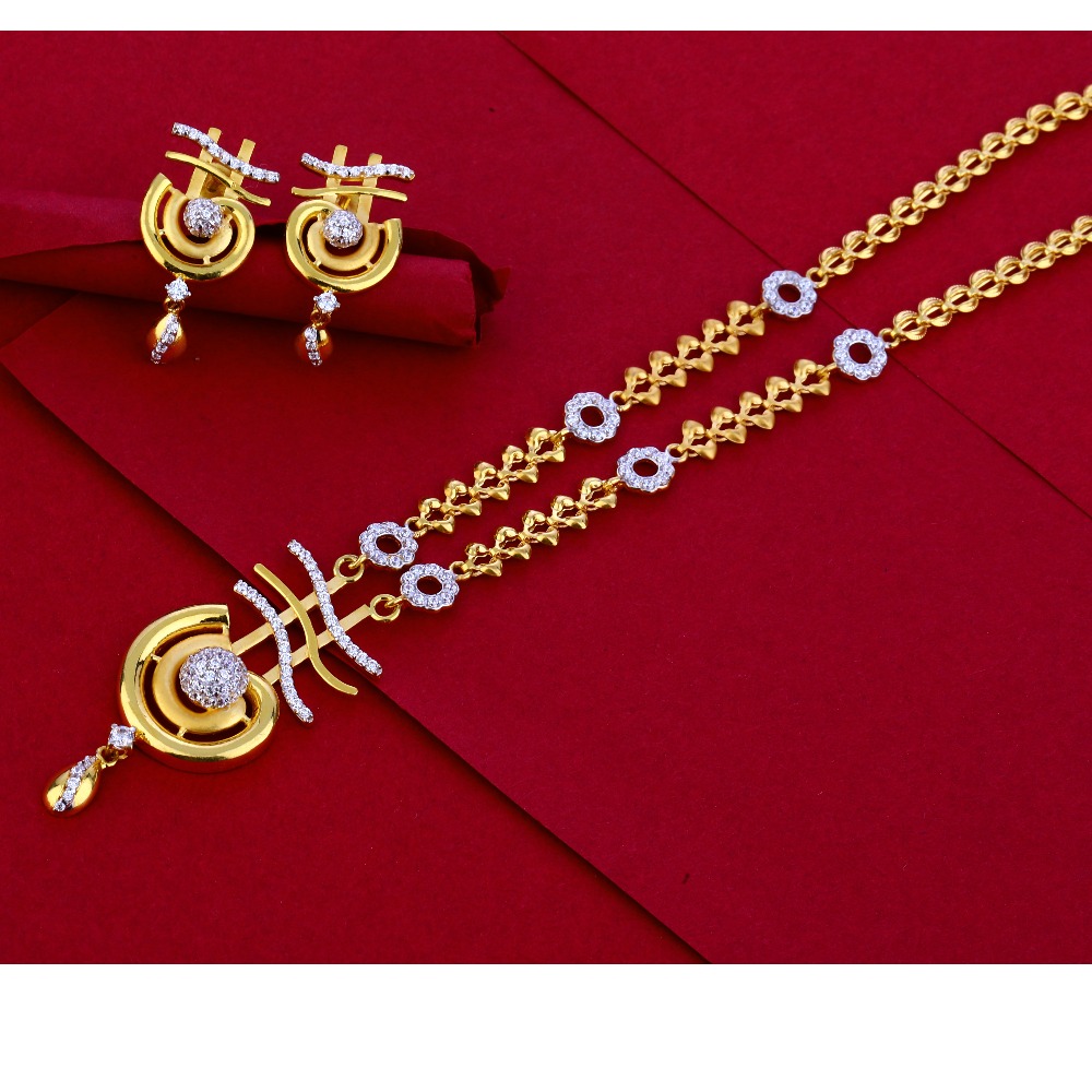 916 Gold Women's stylish Necklace Set  LN132
