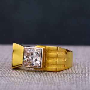 22KT Gold Men's Gorgeous  Single Stone Ring MSR111