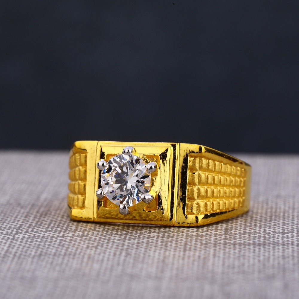 916 Gold Gentlemen's Hallmark  Single Stone Ring MSR97