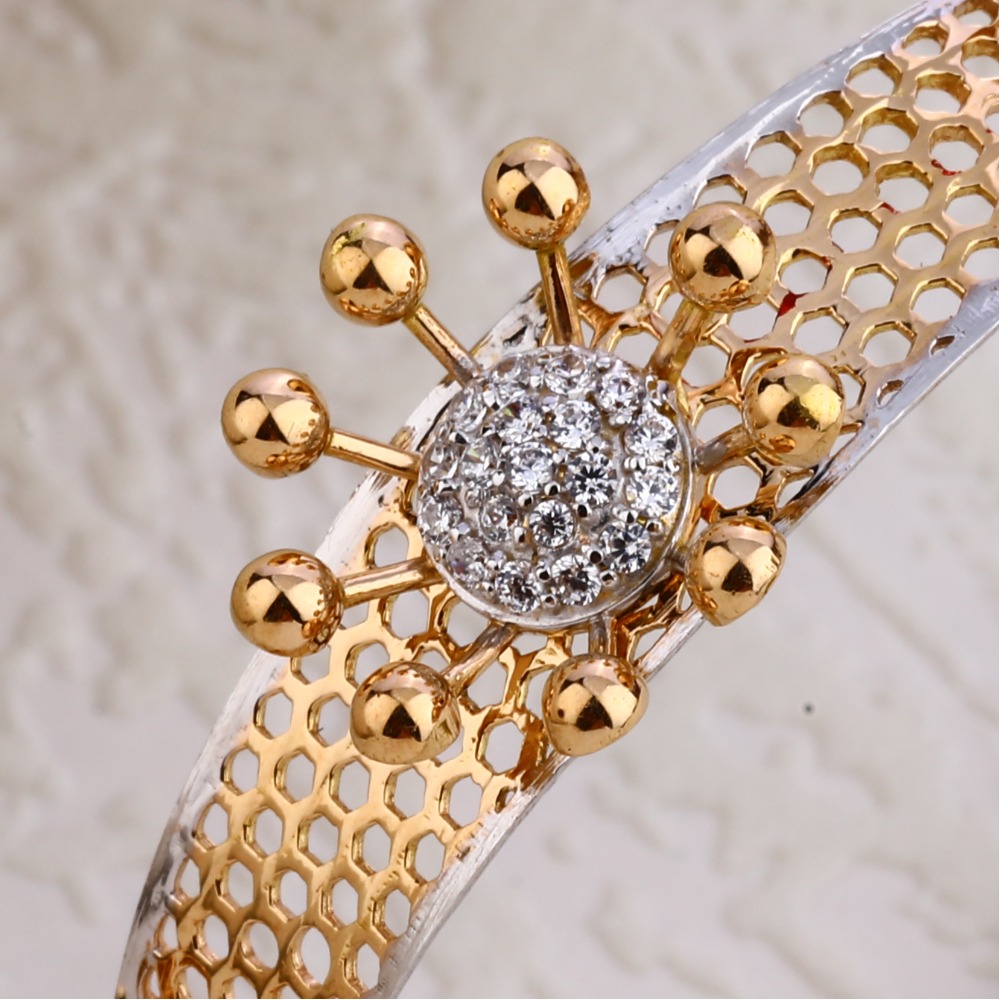 18CT Rose Gold stylish Kada Bracelet RLKB253 - Image 2
