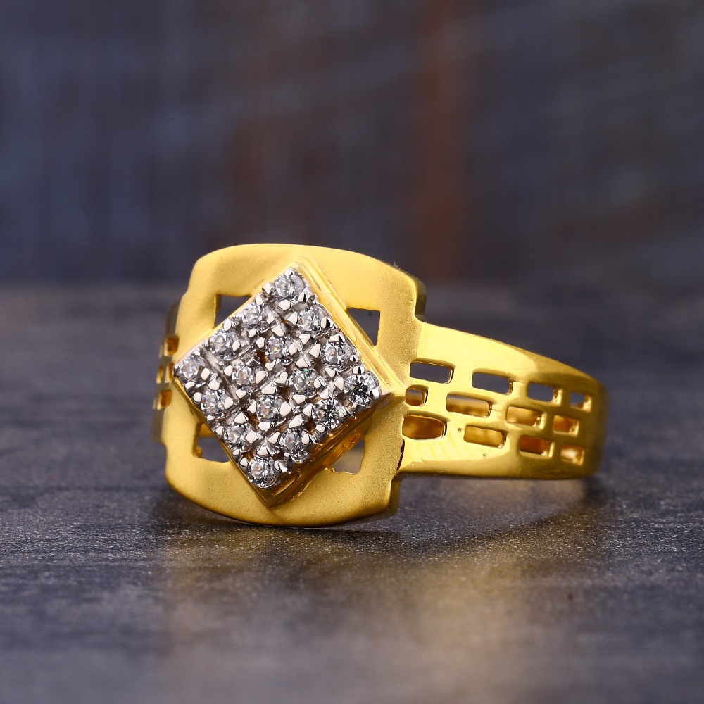 916 Gold  Designer CZ Gentlemen's Ring MR746