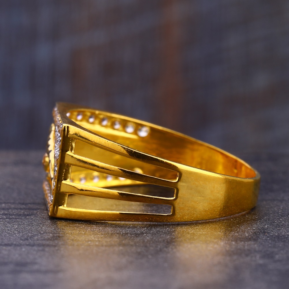 916 Gold Men's Hallmark Classic CZ Ring MR787 - Image 2