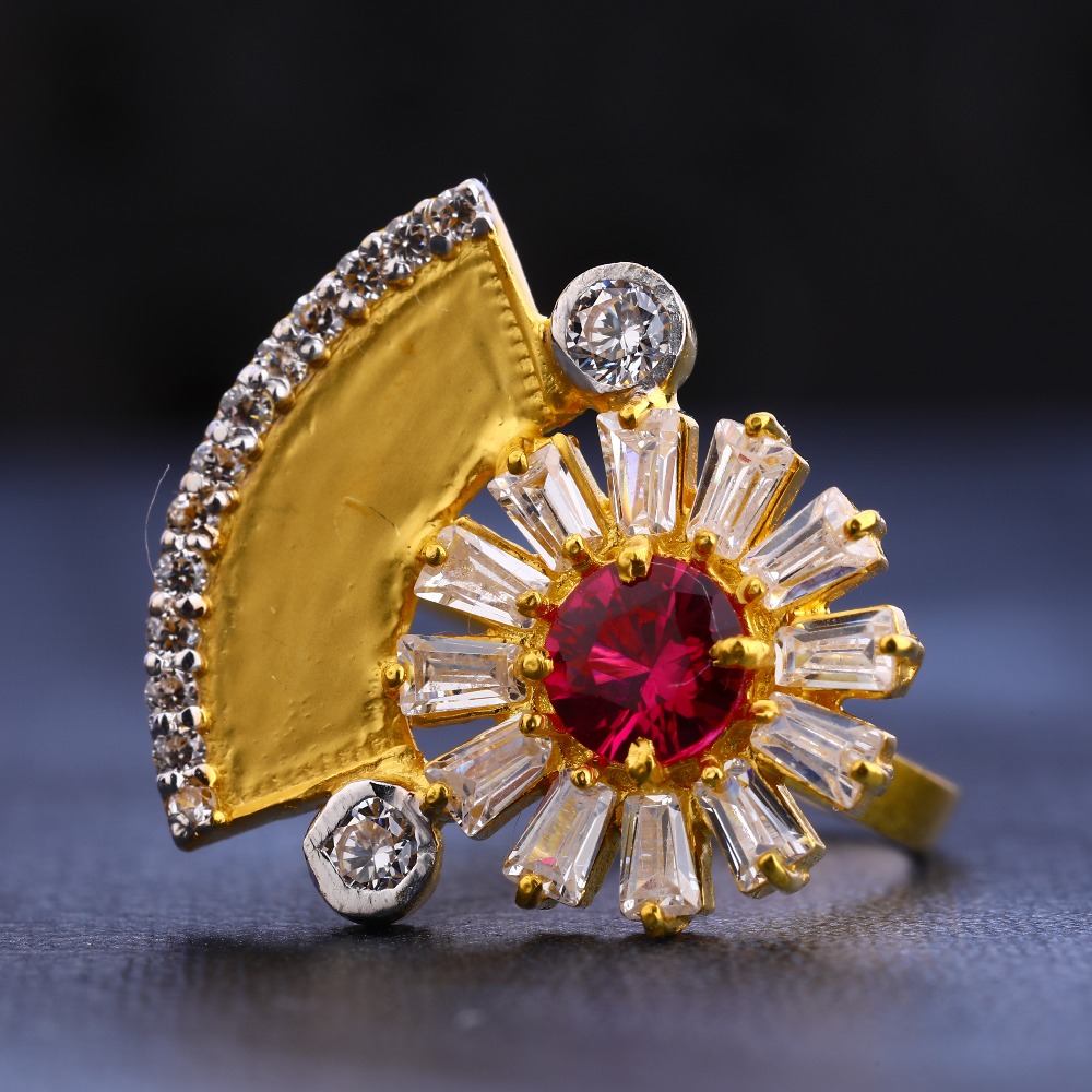 22CT Gold Gorgeous Ladies Ring LR626