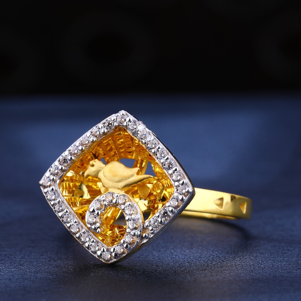 22KT Gold Cz Diamond Gorgeous Women's  Ring LR556